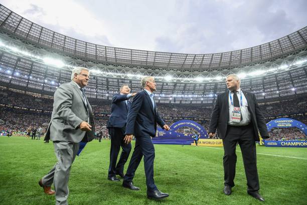 级俱乐部的 级俱乐部的